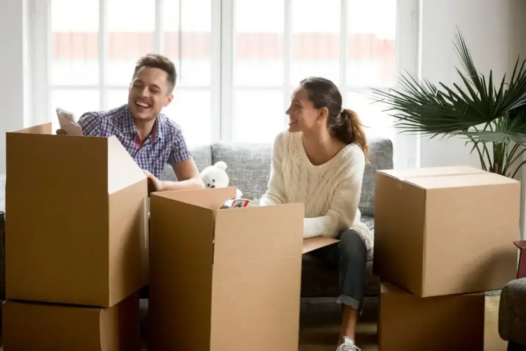 Hire Trusted Local Moving Company in Englewood.