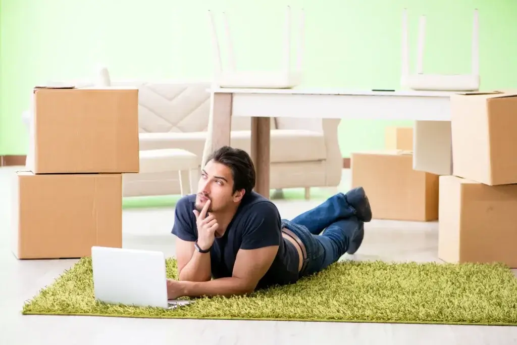 Should you hire a moving company in Fort Lee?